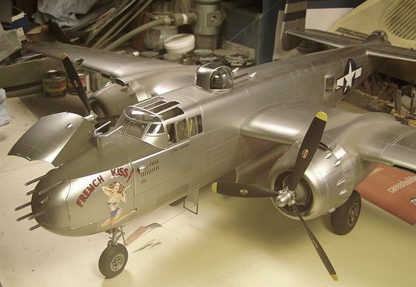 HK B-25J 6.jpg