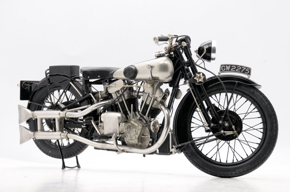 MFH Brough Superior  1:9 scale