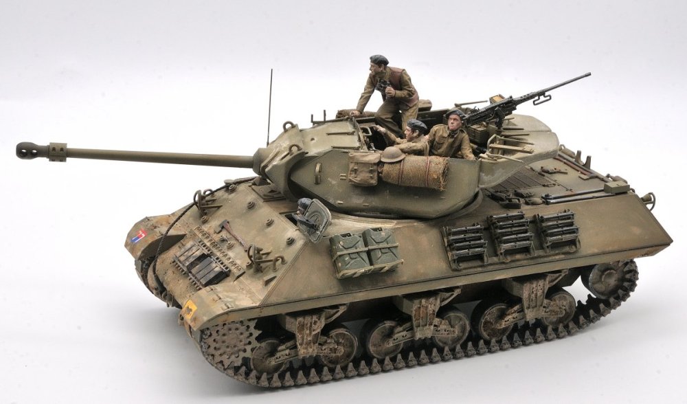 Tamiya M10 1200 (12).JPG
