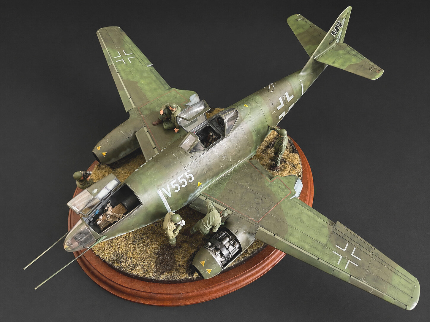 1/32 Me262A-2a/U2 Glass nose bomber