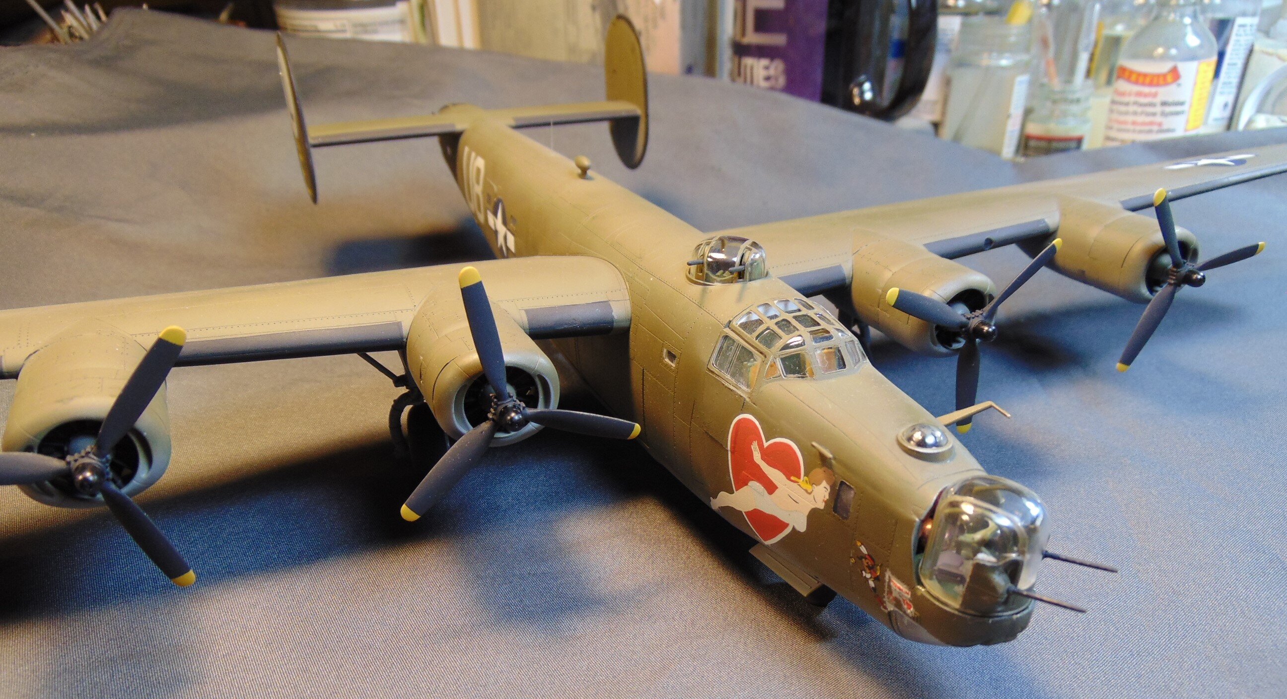 Hasegawa 1/72 B-24 completed