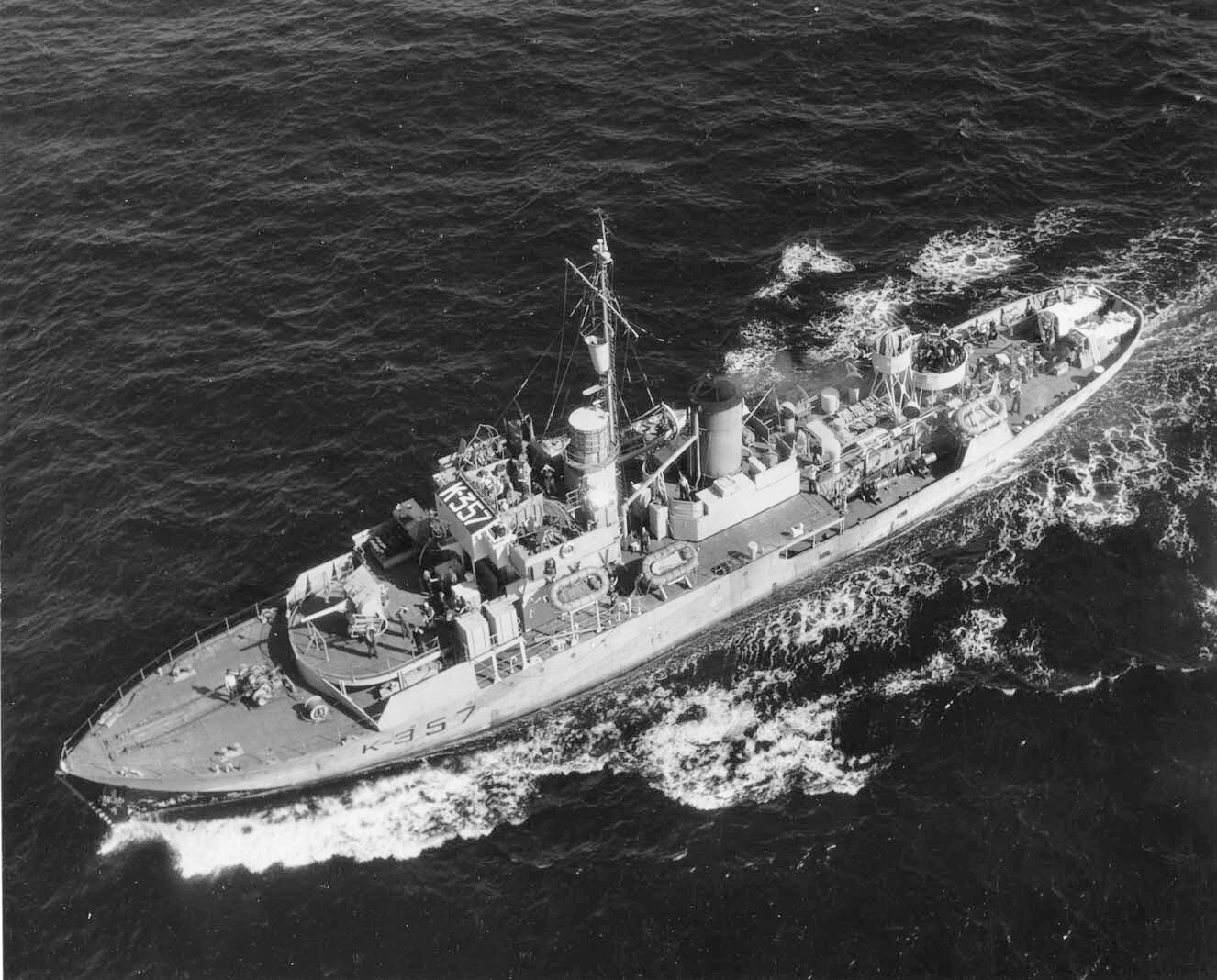Revell 1/144 Flower class Corvette